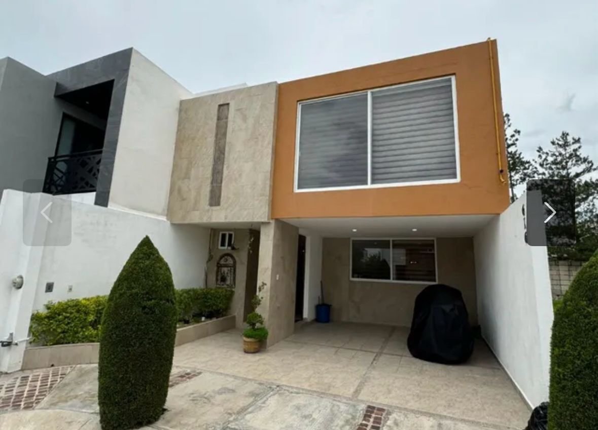 CASA EN VENTA FRACCIONAMIENTO SANTA LUCÍA